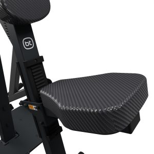 Standing Chest Fly SG16 Realiza remo sentado, ejercita los músculos de la parte superior de la espalda y también el dorsal ancho.