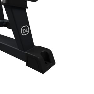 Realiza flexión de isquiotibiales tumbado, aislando Vertical Leg Press SG55 bíceps femoral semitendinoso y semimembranoso